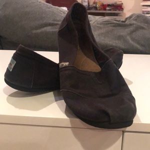 Toms shoe